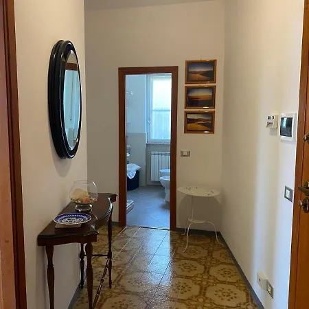Delizioso Bilocale Ad Con Terrazzo Vista Mare Apartman