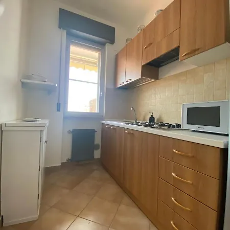 Delizioso Bilocale Ad Con Terrazzo Vista Mare